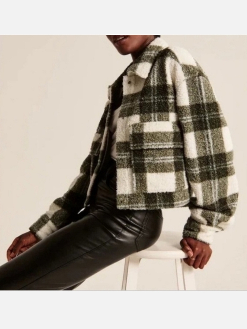 Abercrombie & Fitch Cropped Shacket Sherpa Plaid Teddy XS